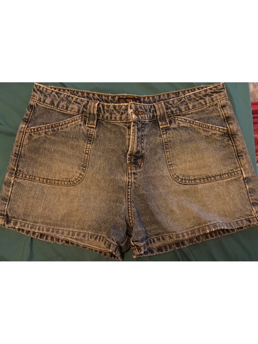 Vintage LEI Women's Y2K Low Rise Jean Shorts Distressed Grunge Denim Jrs Sz 11